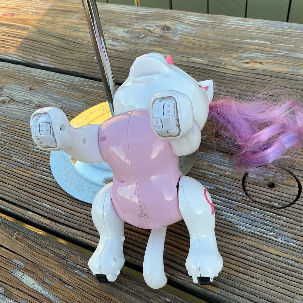Robo Pets Unicorn Smart Bot RC Control Pet Music Dance No Treats NO REMOTE '2019 - Picture 4 of 7